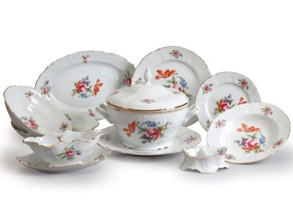 Bernadotte, jídelní souprava, porcelán, zahradní květy, Thun, 25 d.