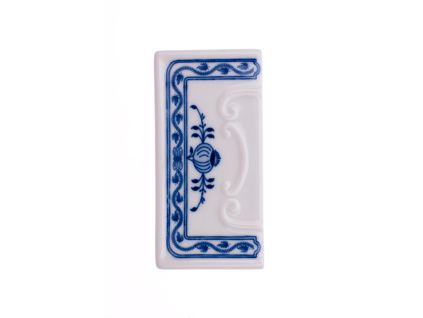 Číslo na dům - rámeček reliéfní / bez spodní značky, 110 x 55 mm, cibulák, Český porcelán